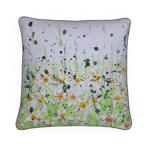 Cushions: Pale Flower Meadow